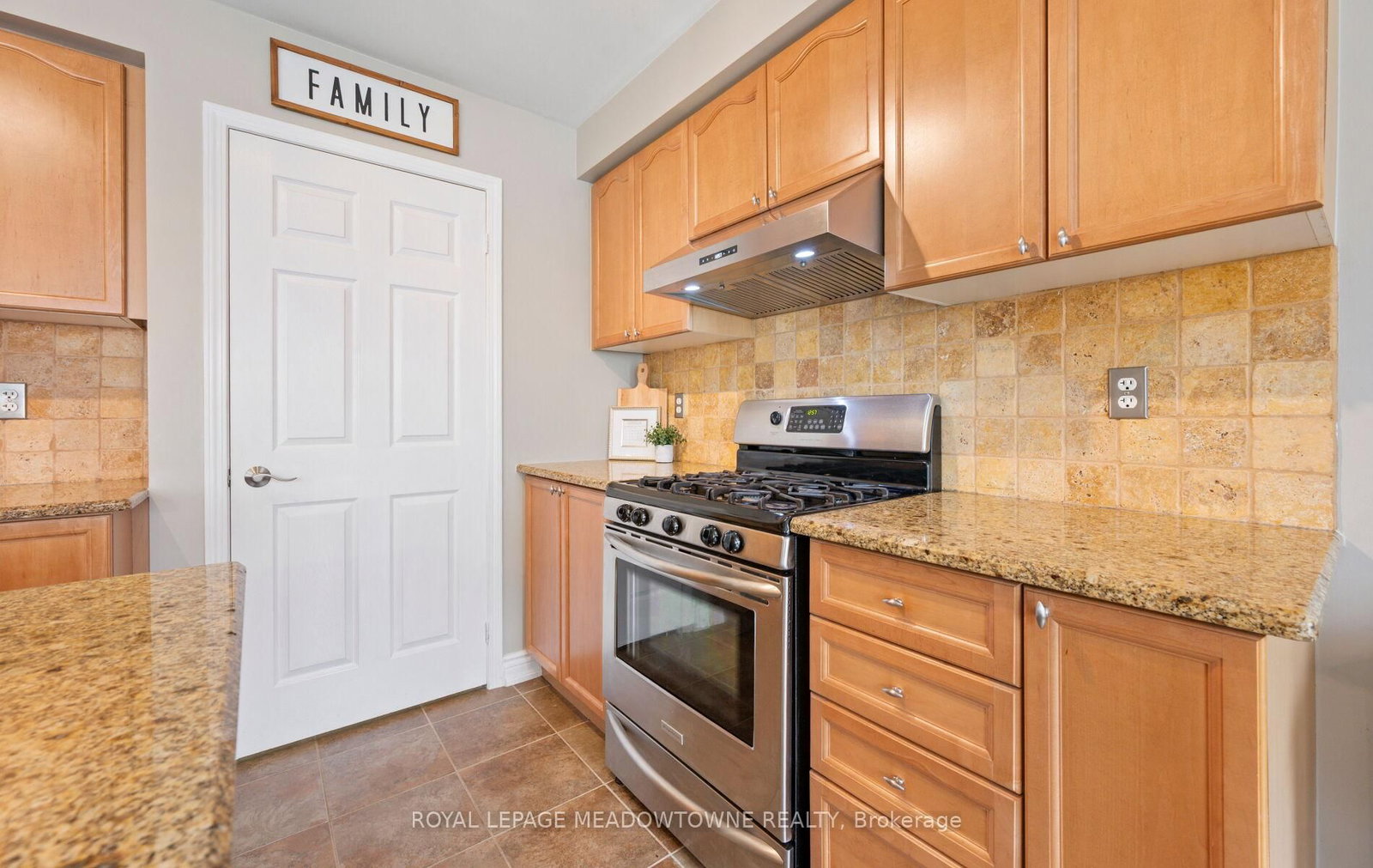 6 Clyde Road - Photo 23