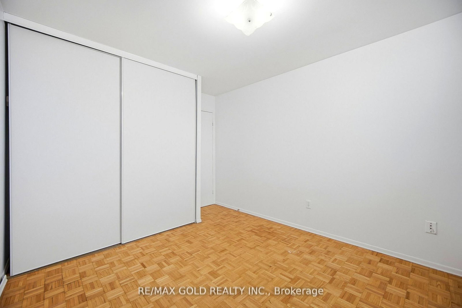 3533 Derry Road, Unit 607 - Photo 19