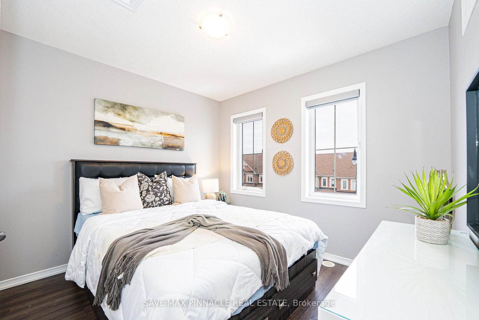 25 Golden Springs Drive - Photo 32