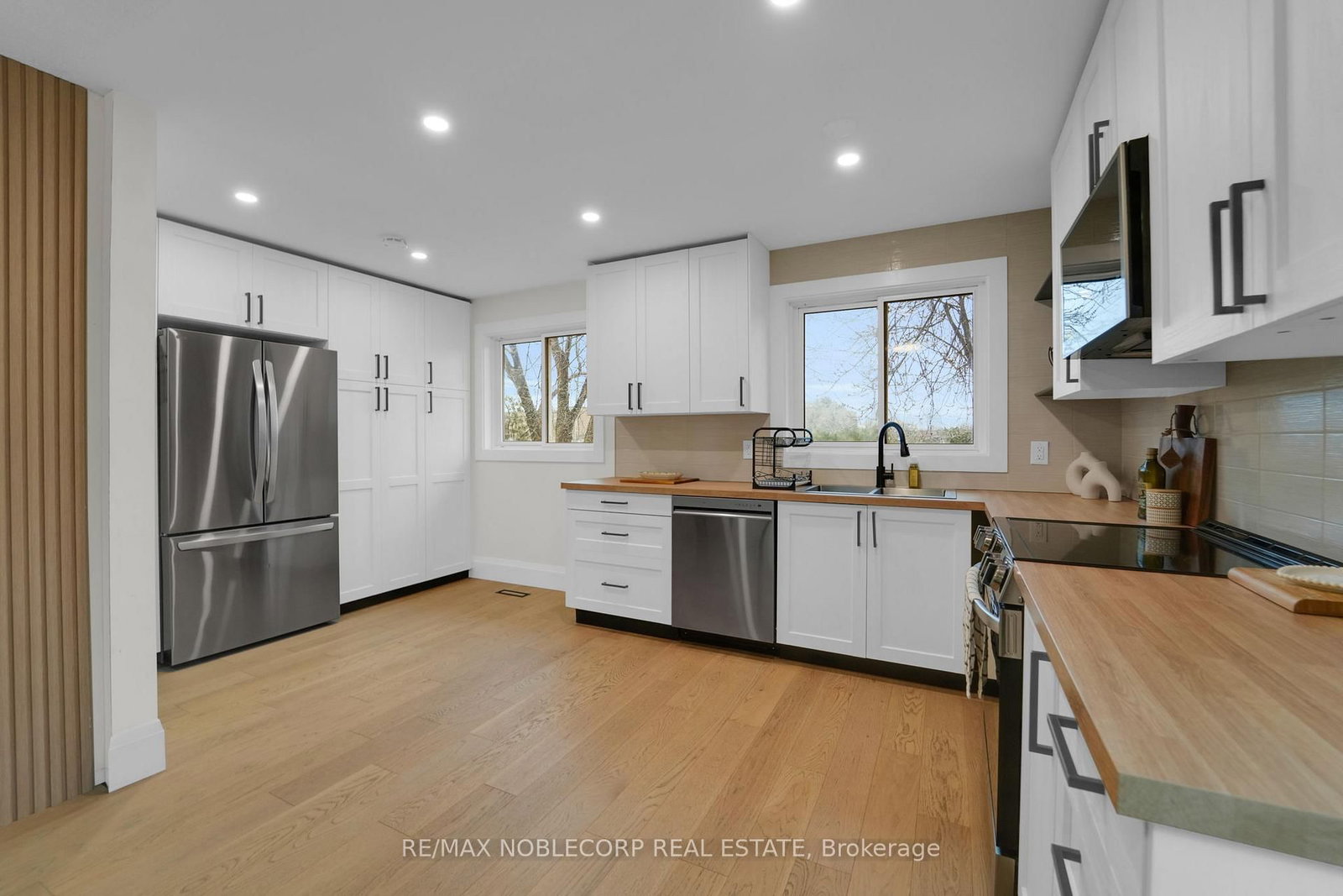 115 Elgin Drive - Photo 13