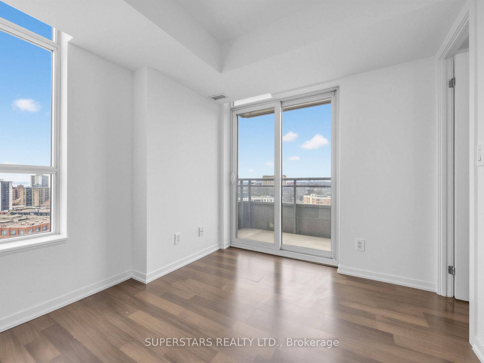 38 Joe Shuster Way, Unit 1416 - Photo 20