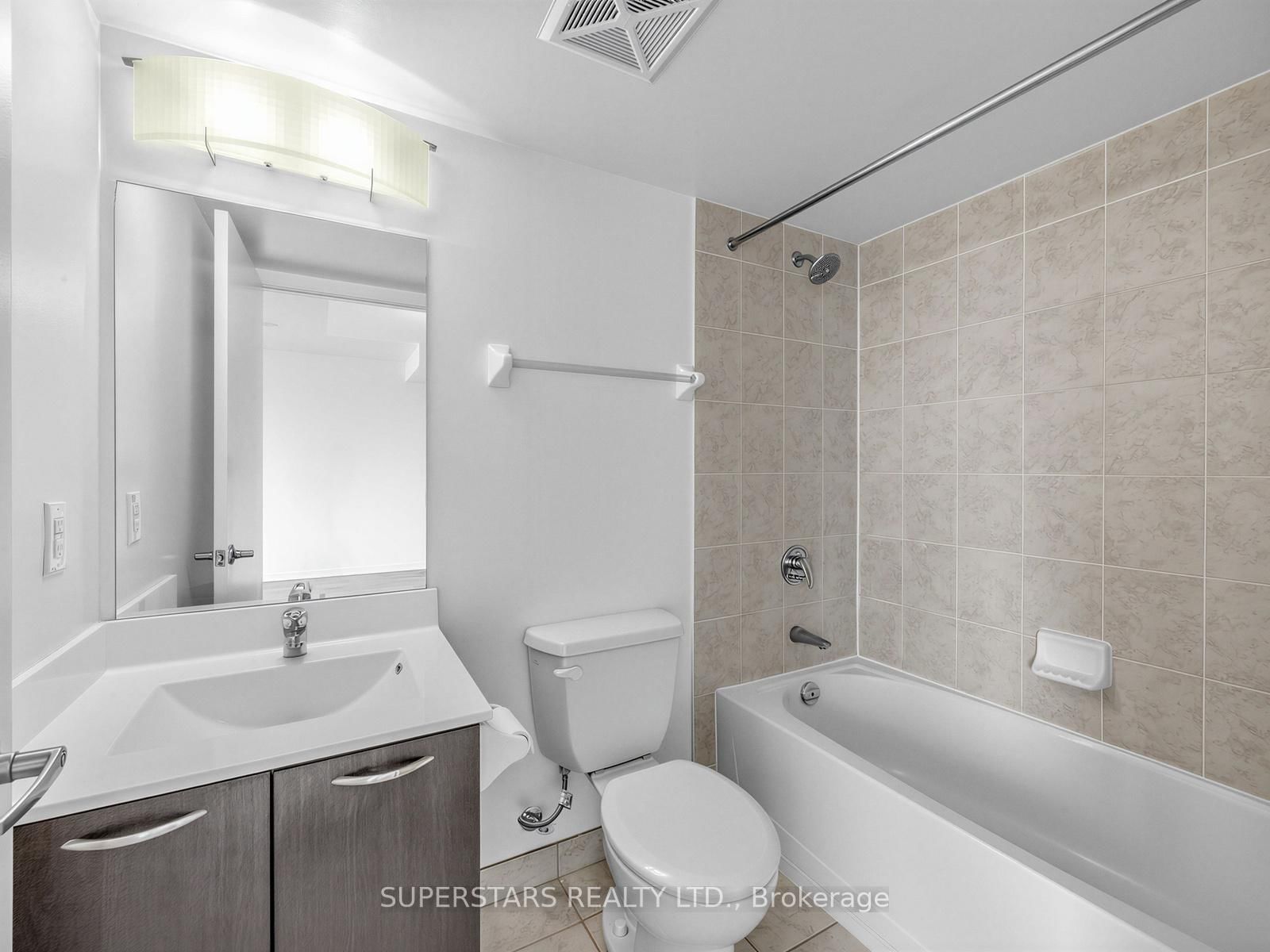 38 Joe Shuster Way, Unit 1416 - Photo 25