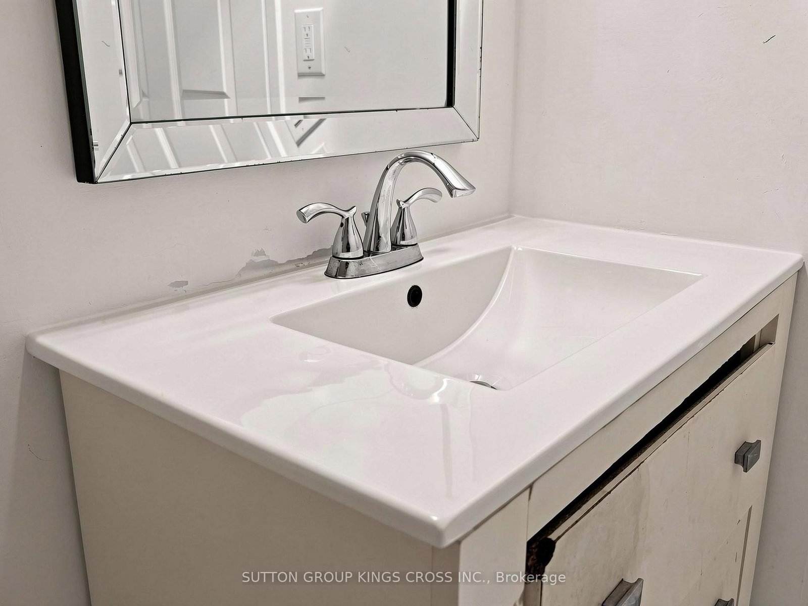 265 Enfield Place, Unit 706 - Photo 28