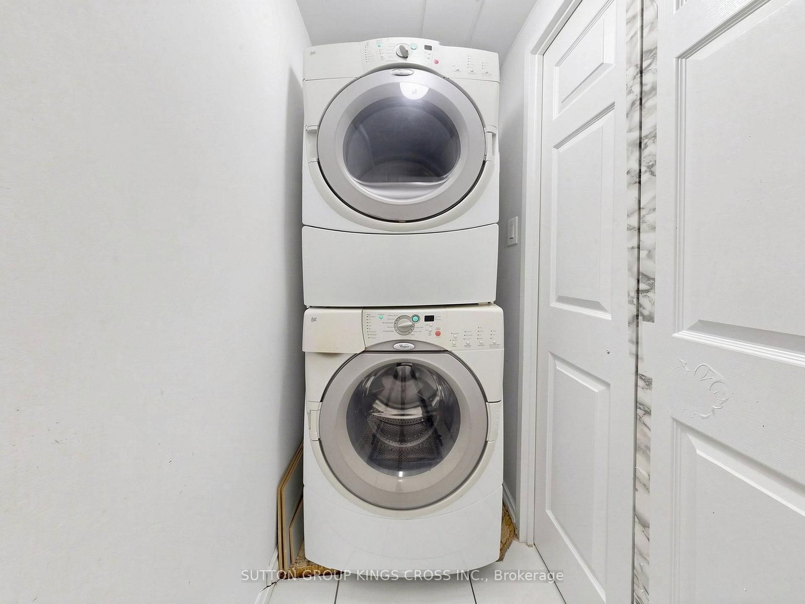 265 Enfield Place, Unit 706 - Photo 37