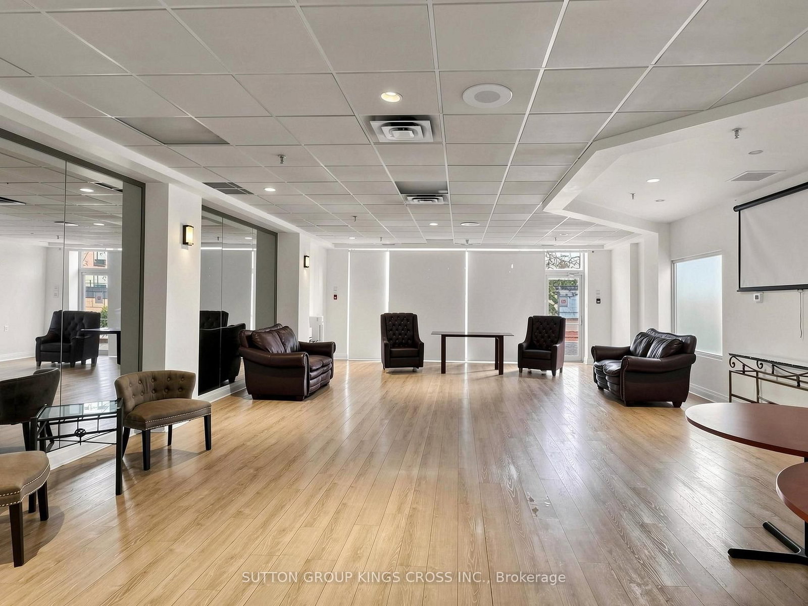 265 Enfield Place, Unit 706 - Photo 44