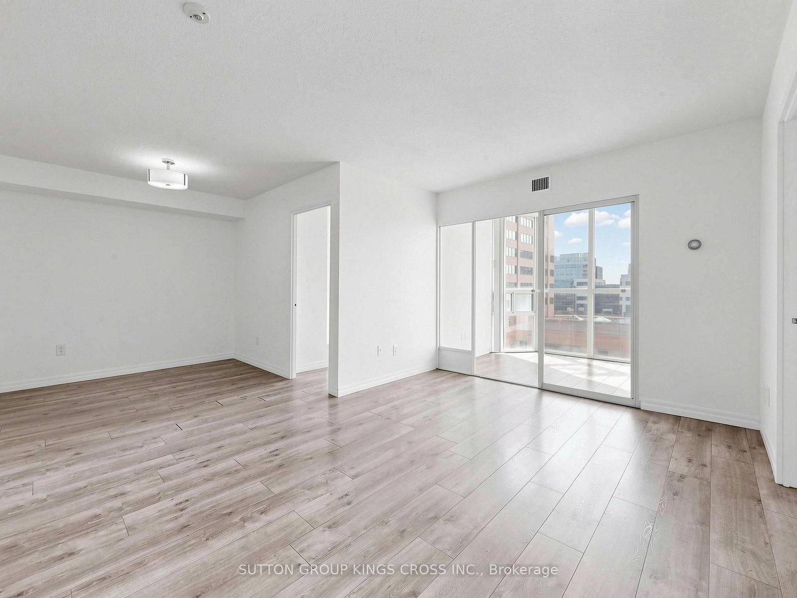 265 Enfield Place, Unit 706 - Photo 6