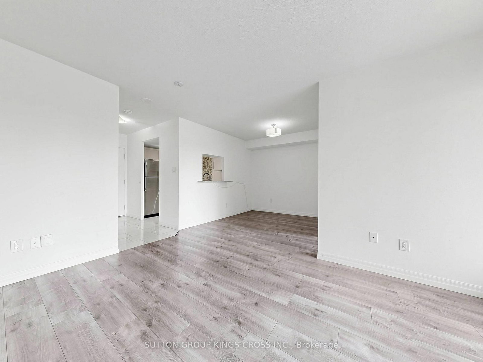265 Enfield Place, Unit 706 - Photo 8