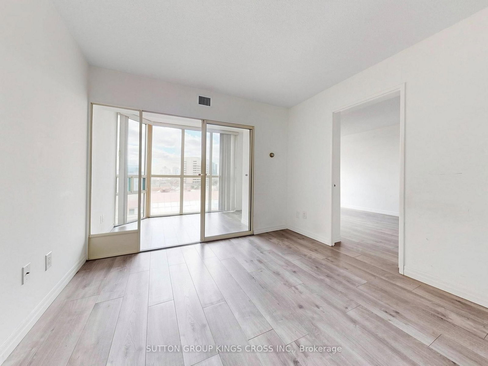 265 Enfield Place, Unit 706 - Photo 9