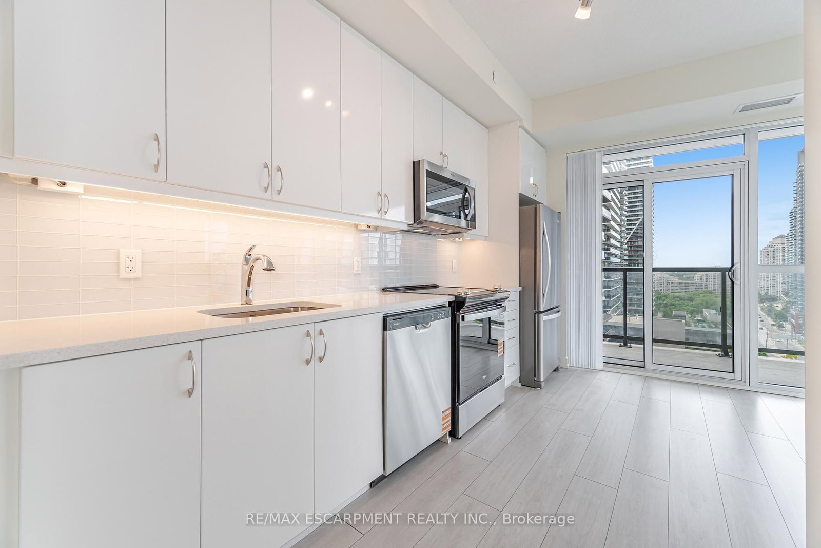 38 Annie Craig Drive, Unit 1708 - Photo 14