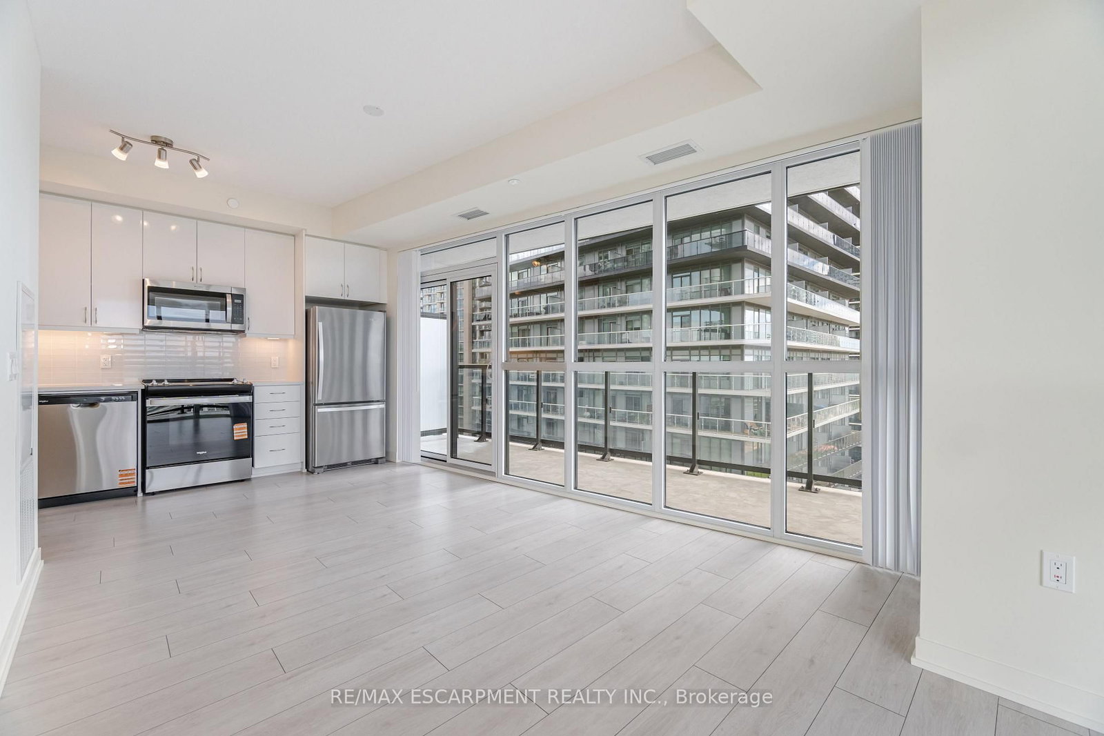 38 Annie Craig Drive, Unit 1708 - Photo 19