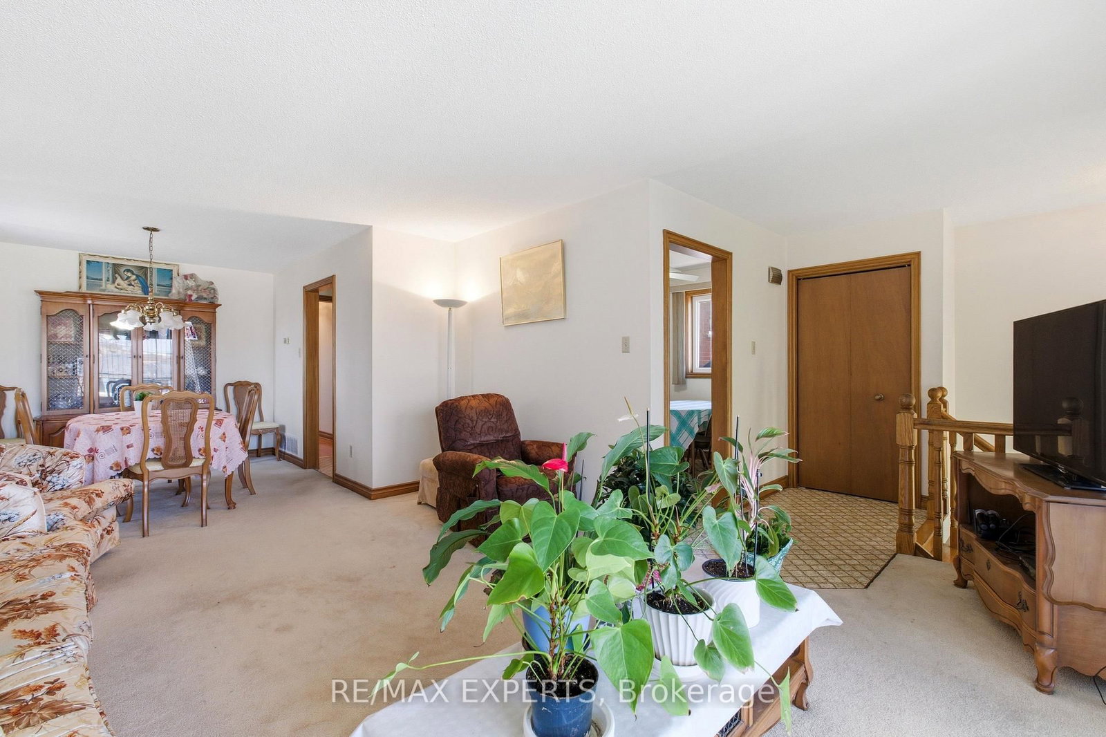 141 Spalding Road - Photo 5