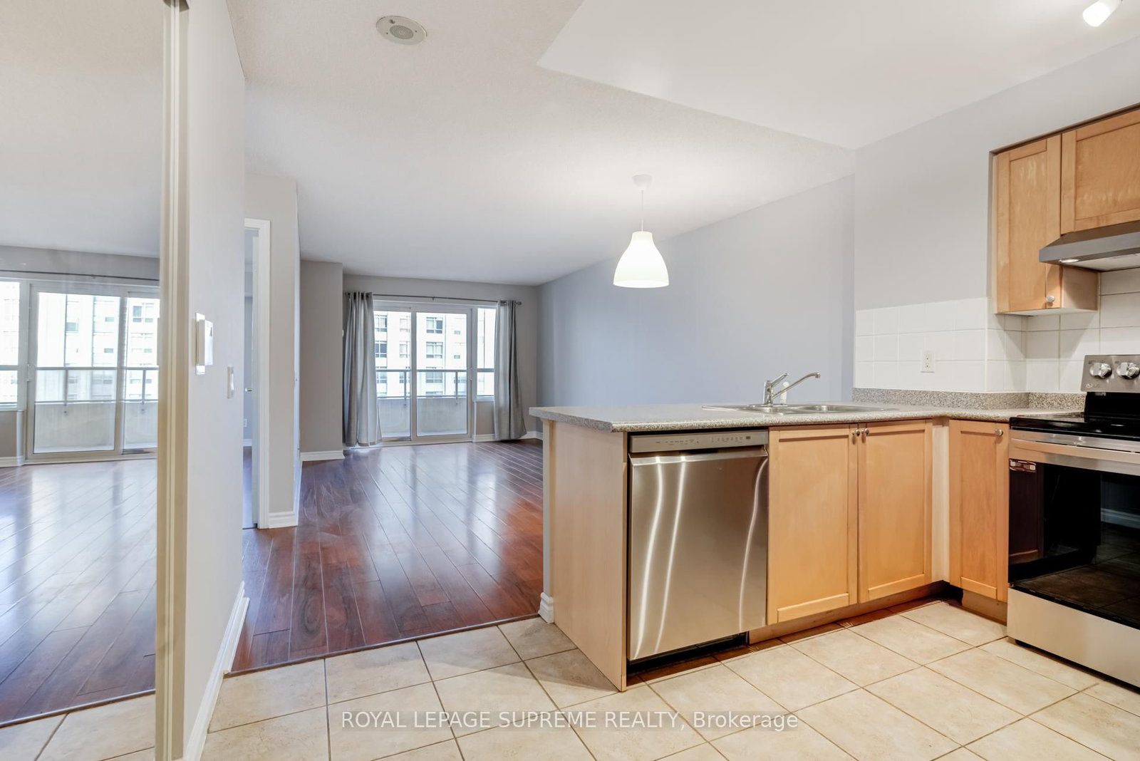 25 Kingsbridge Garden Circle, Unit 2022 - Photo 12