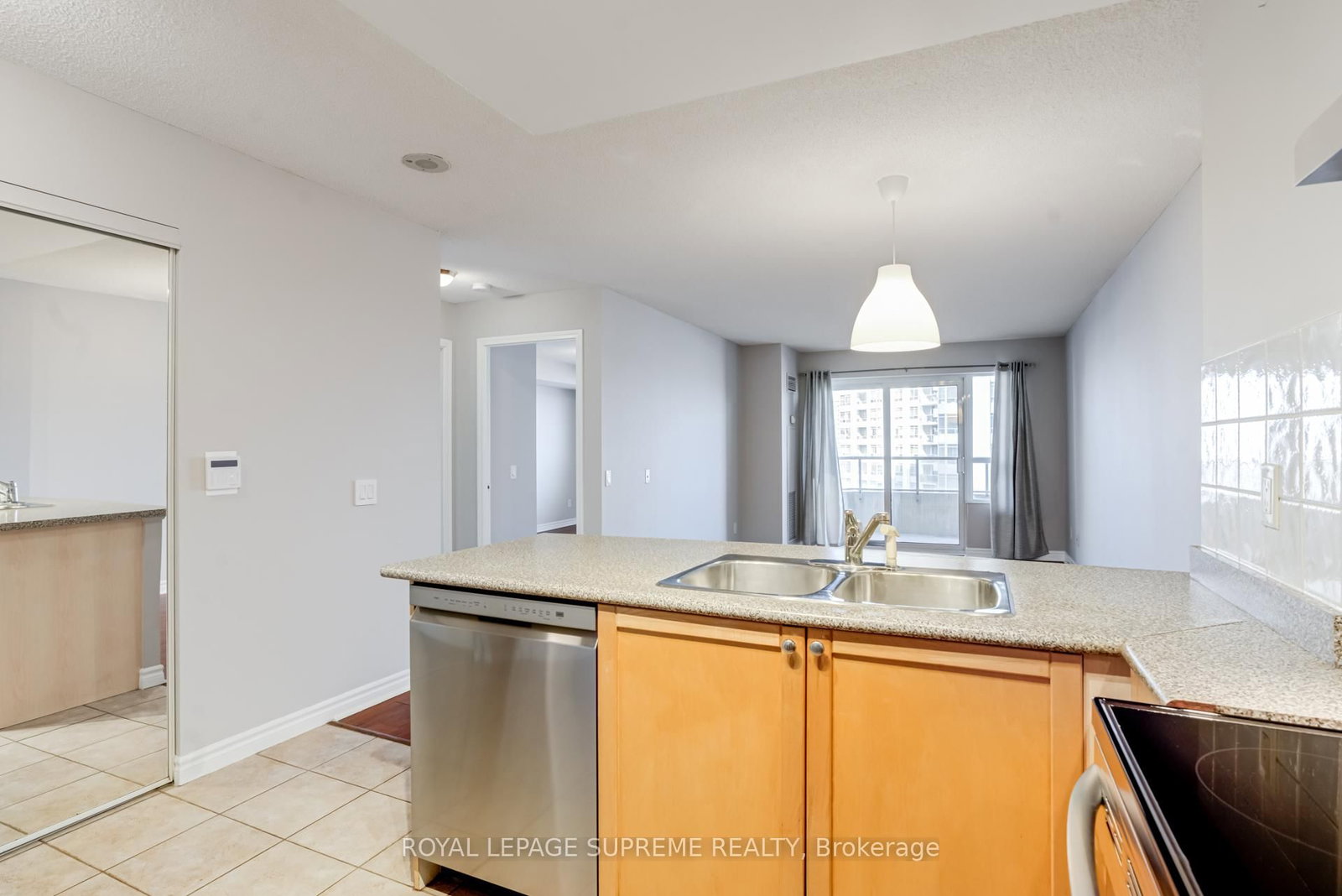 25 Kingsbridge Garden Circle, Unit 2022 - Photo 18