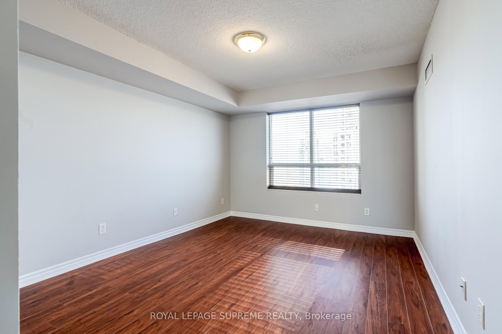 25 Kingsbridge Garden Circle, Unit 2022 - Photo 36
