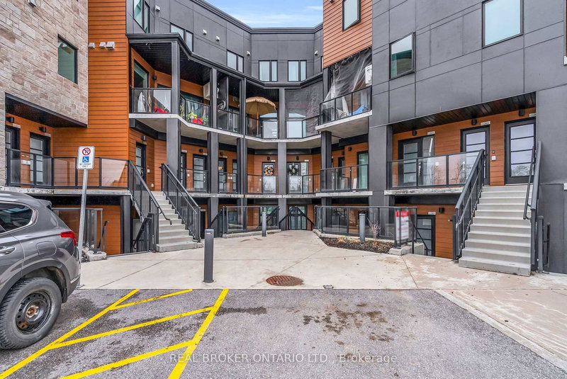 311 - 17 Centre St, Orangeville, L9W 7S6 | Image 2