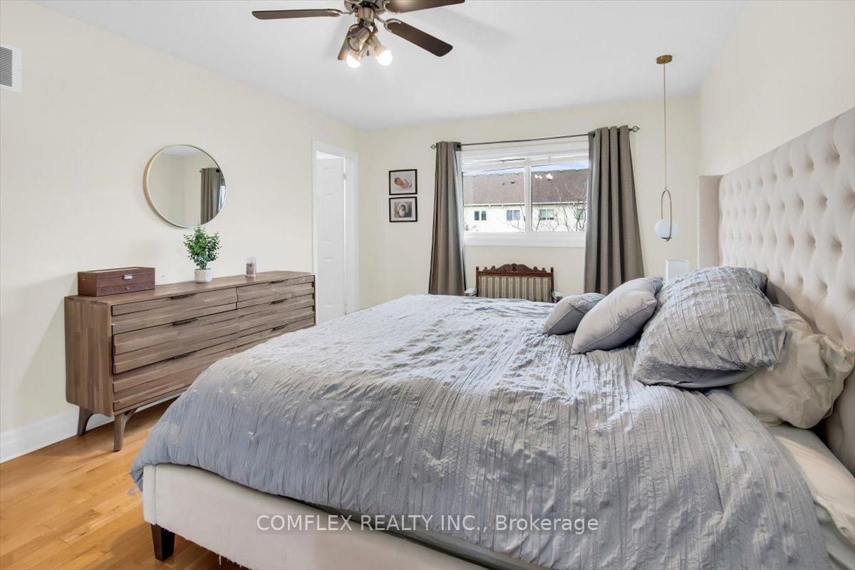 4417 Vallence Drive - Photo 27