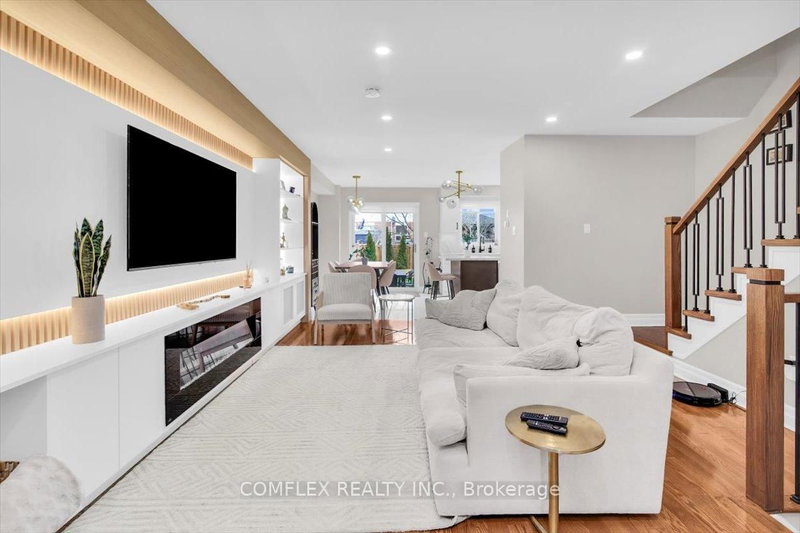 4417 Vallence Dr, Burlington, L7L 6J7 | Image 3