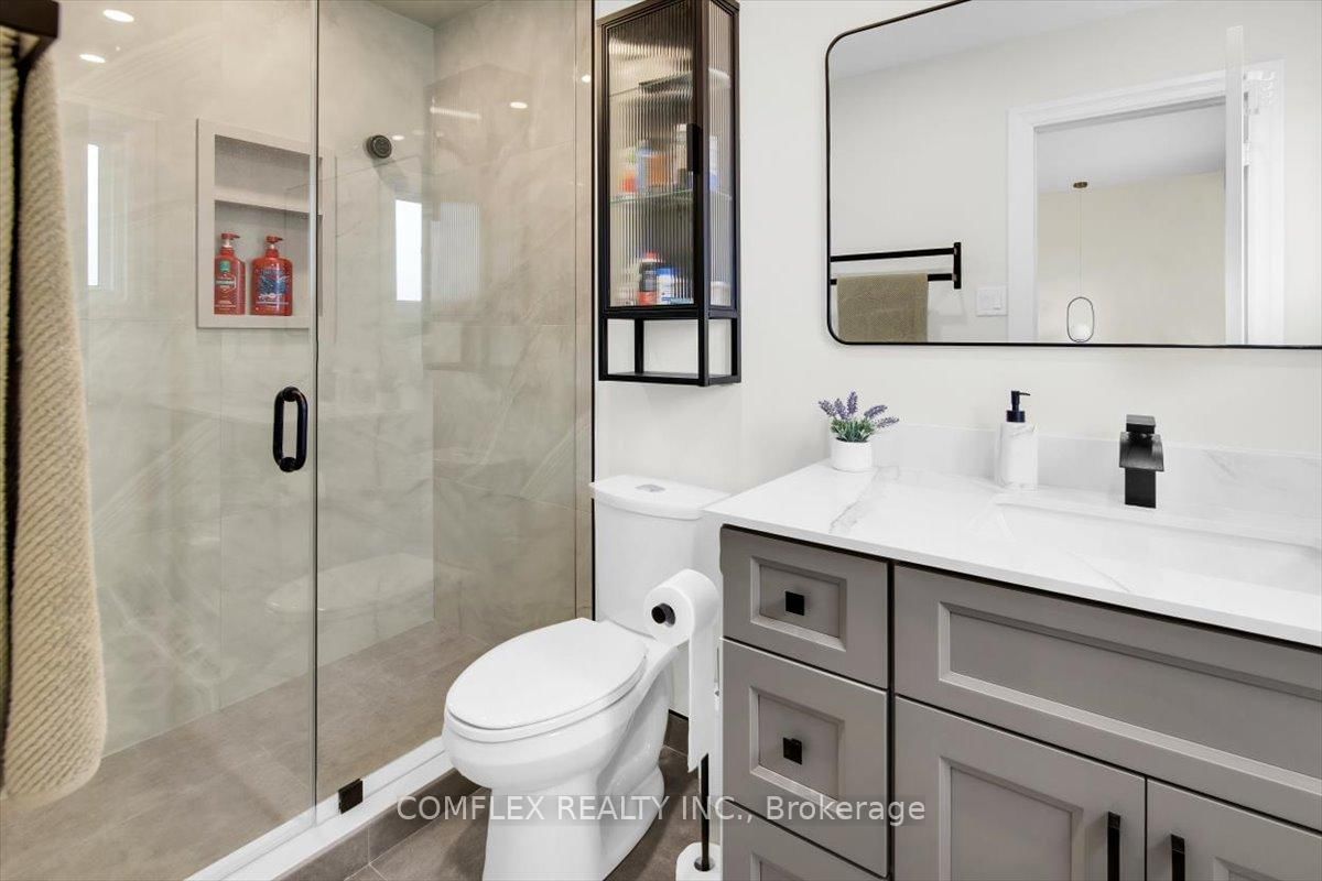 4417 Vallence Drive - Photo 31