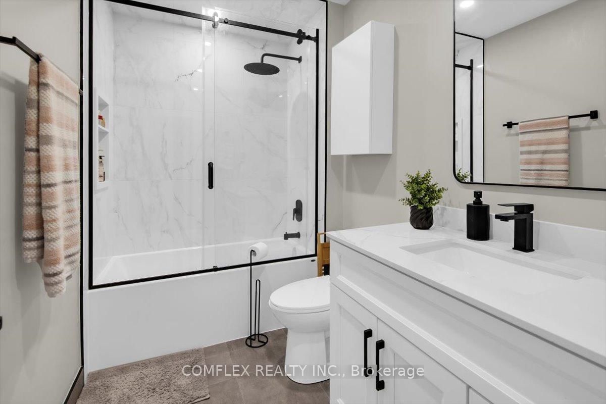 4417 Vallence Drive - Photo 32