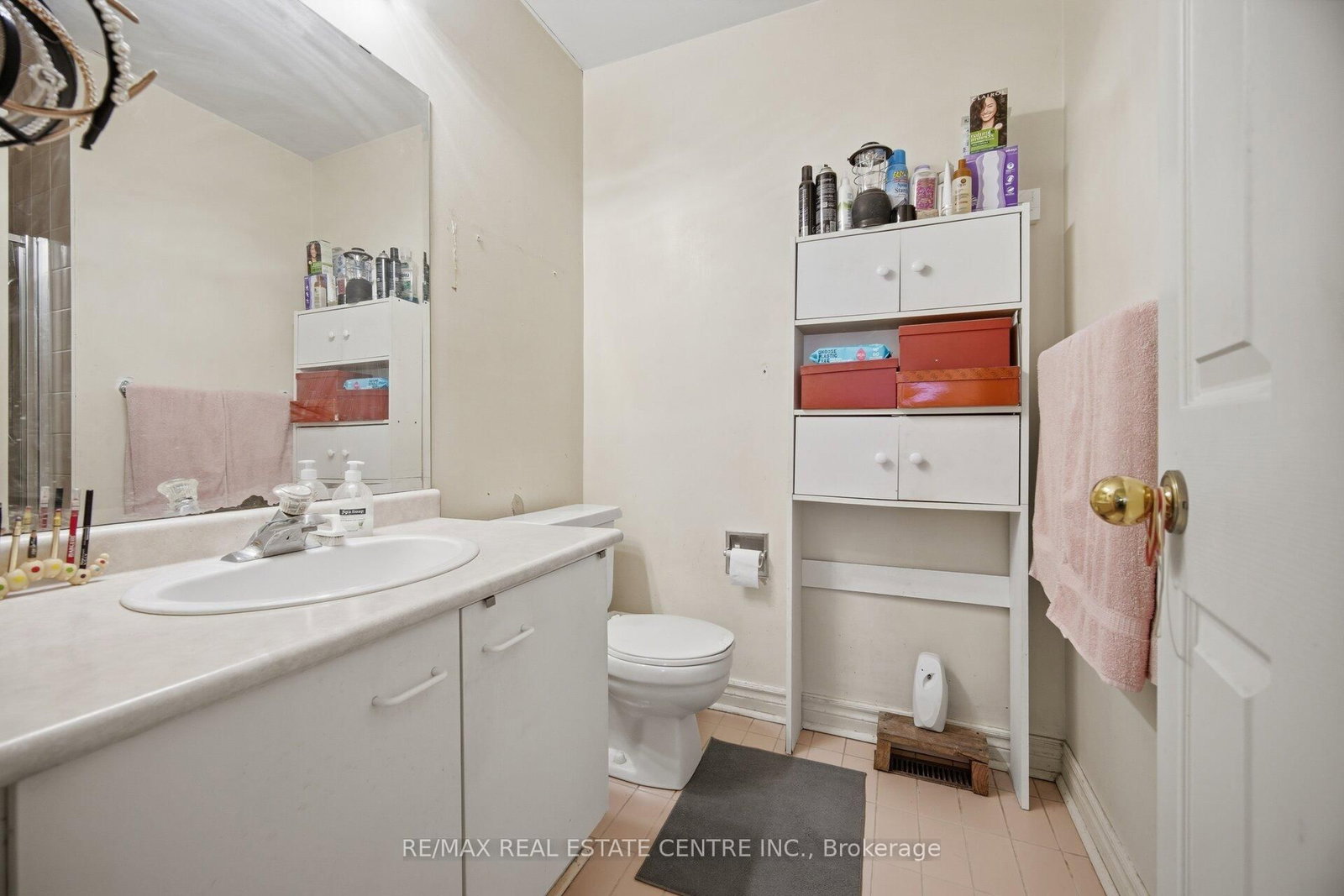 3 Hartnell Square, Unit 2 - Photo 24