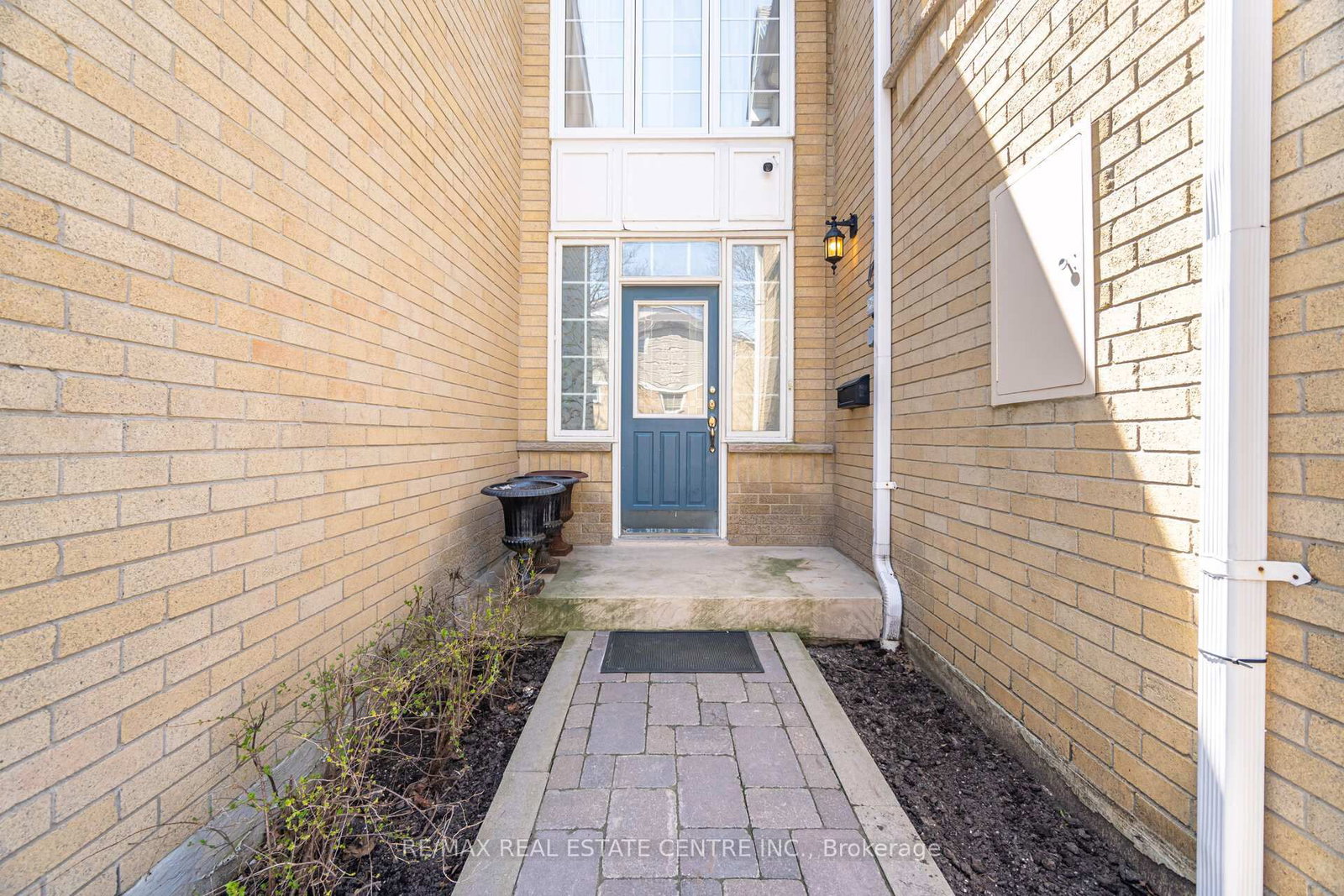 3 Hartnell Square, Unit 2 - Photo 4