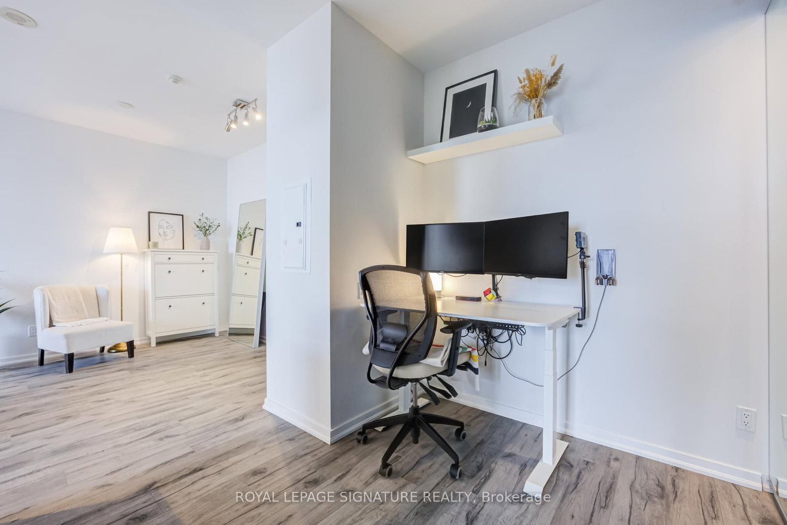 105 The Queensway, Unit 3513 - Photo 19