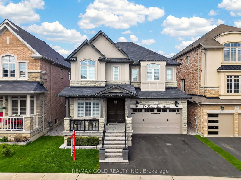 31 Fieldstone Lane Ave, Caledon, L7C 1C4 | Image 2