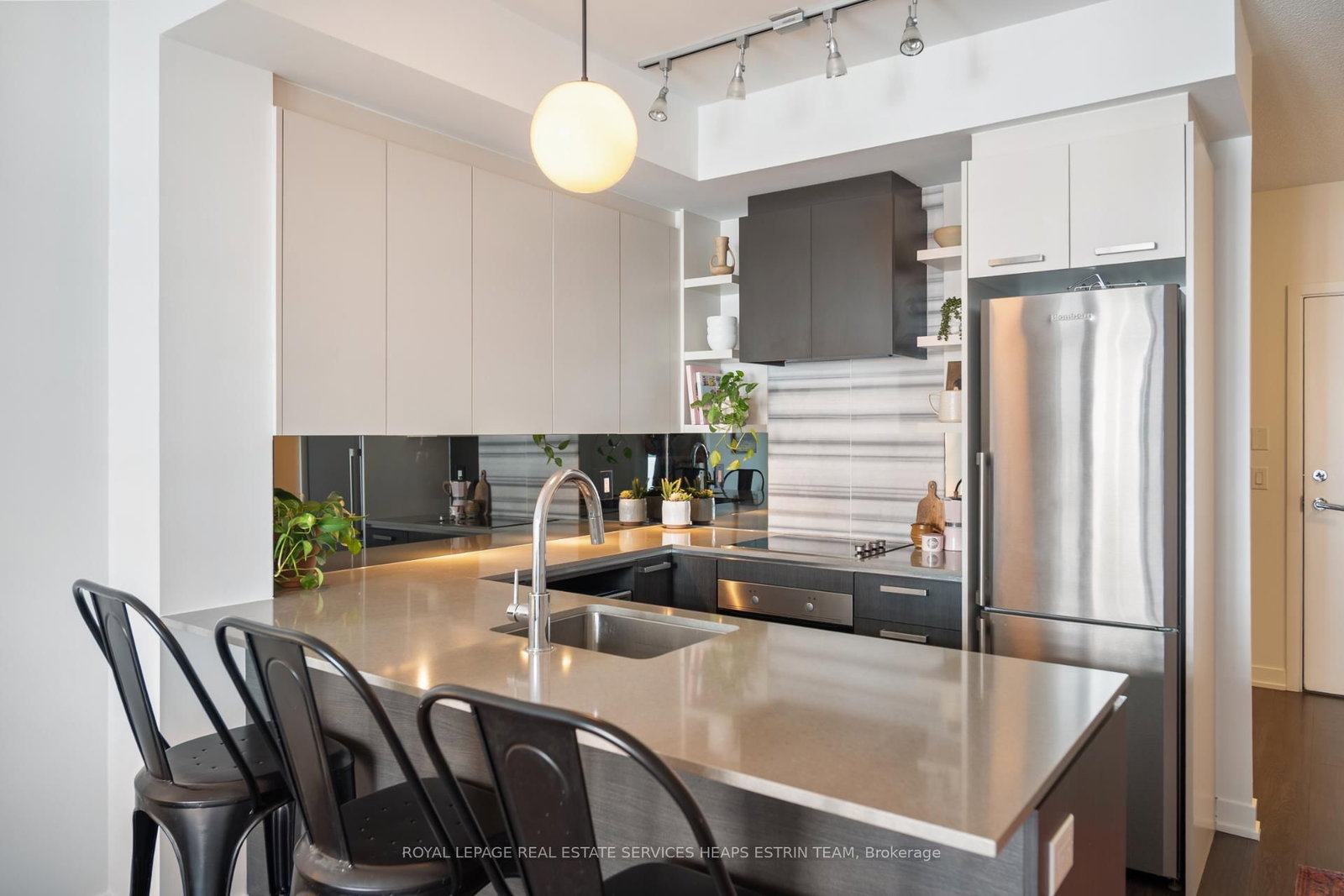 1830 Bloor Street W, Unit 842 - Photo 11