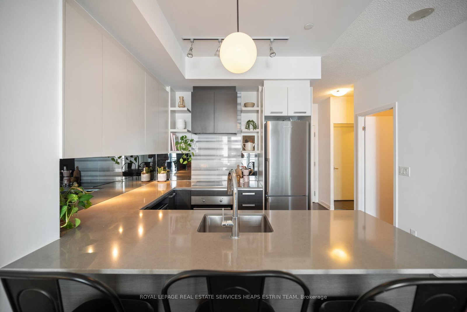 1830 Bloor Street W, Unit 842 - Photo 8