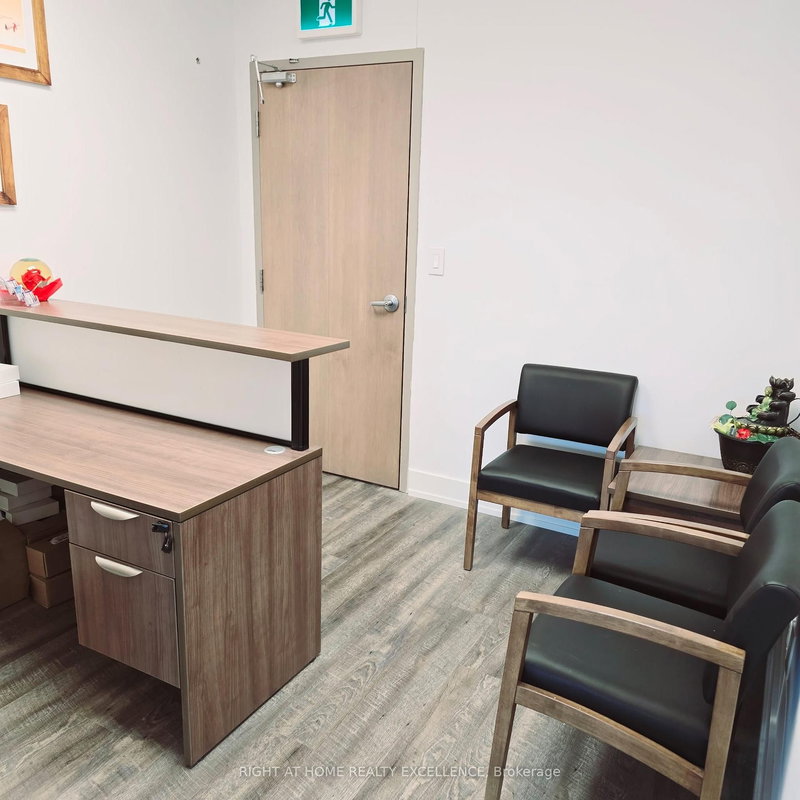 317 - 50 Sunny Meadow Blvd, Brampton, L6R 0Y7 | Image 3