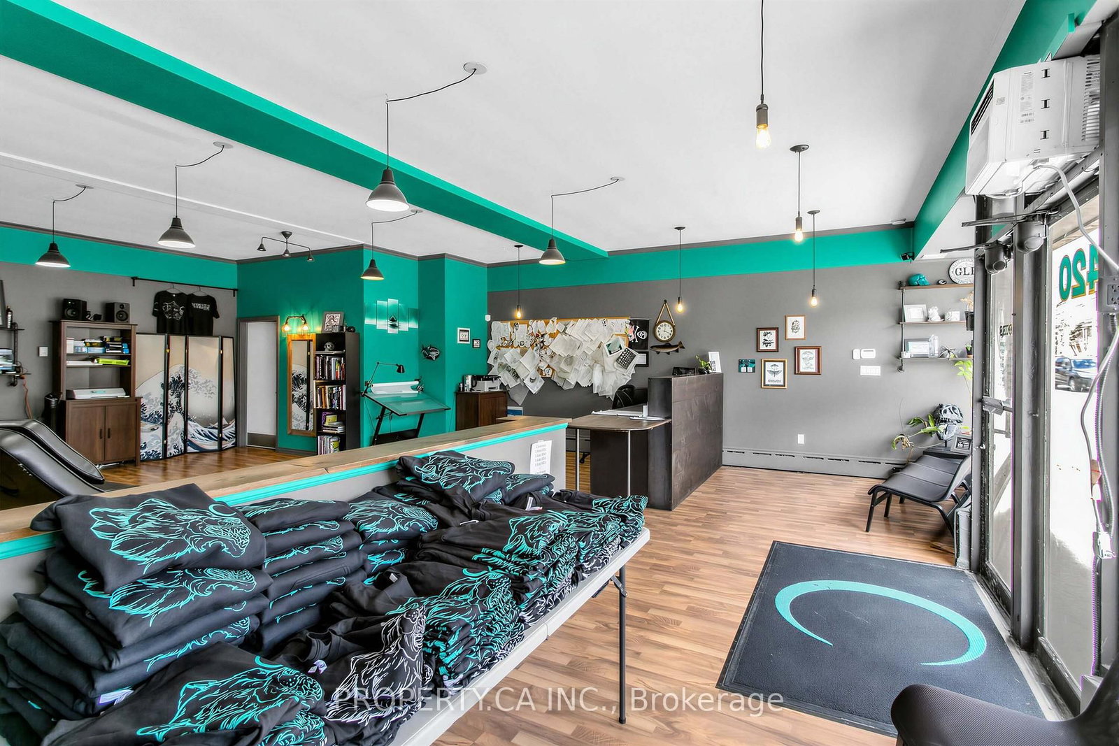 420 Royal York Road - Photo 13