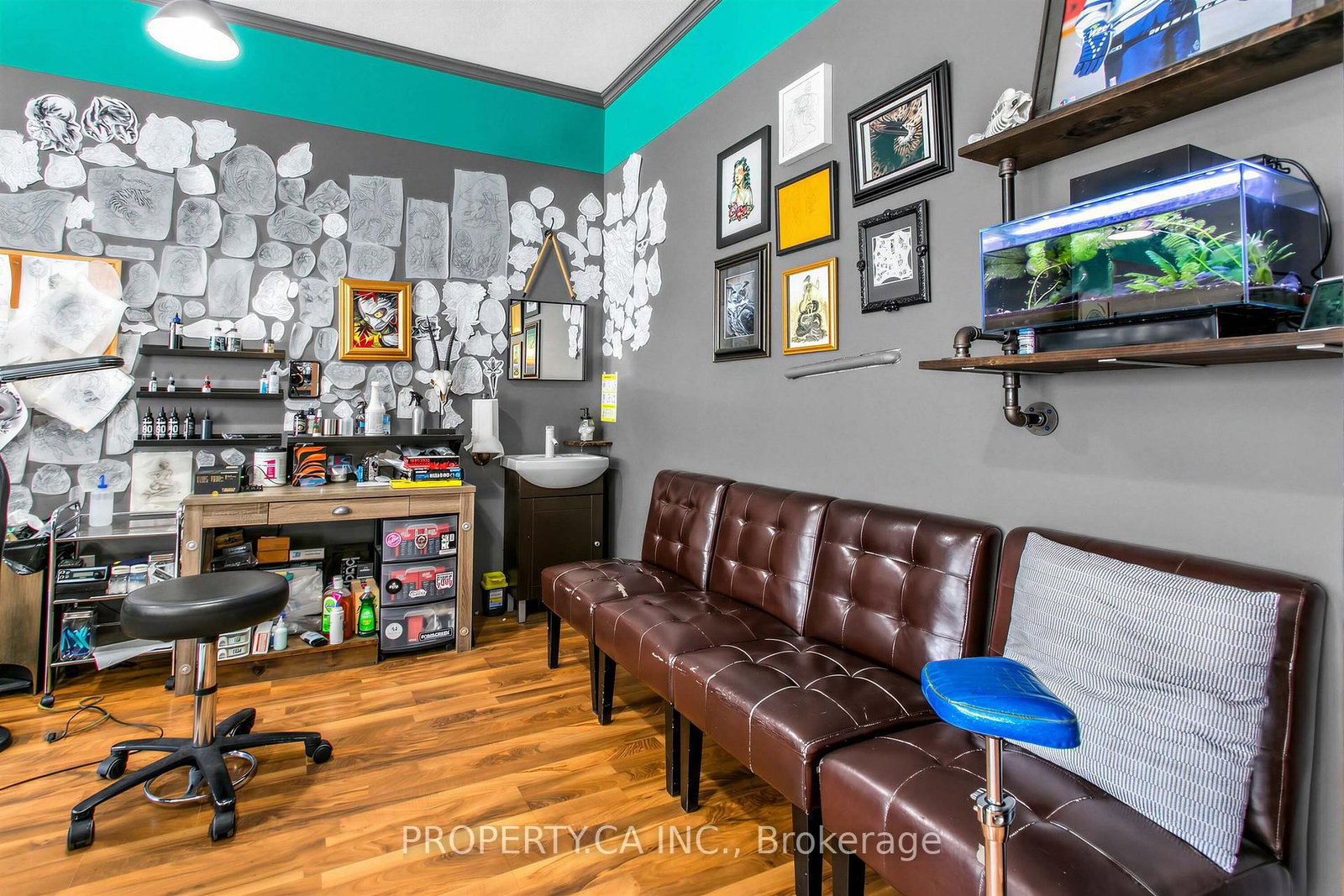 420 Royal York Road - Photo 17