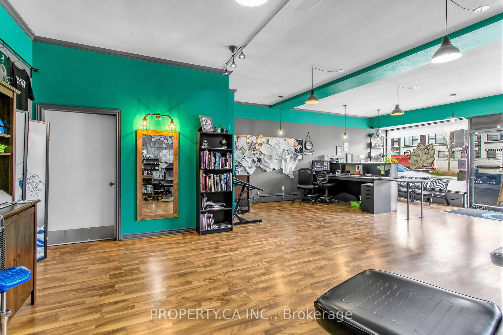 420 Royal York Road - Photo 9