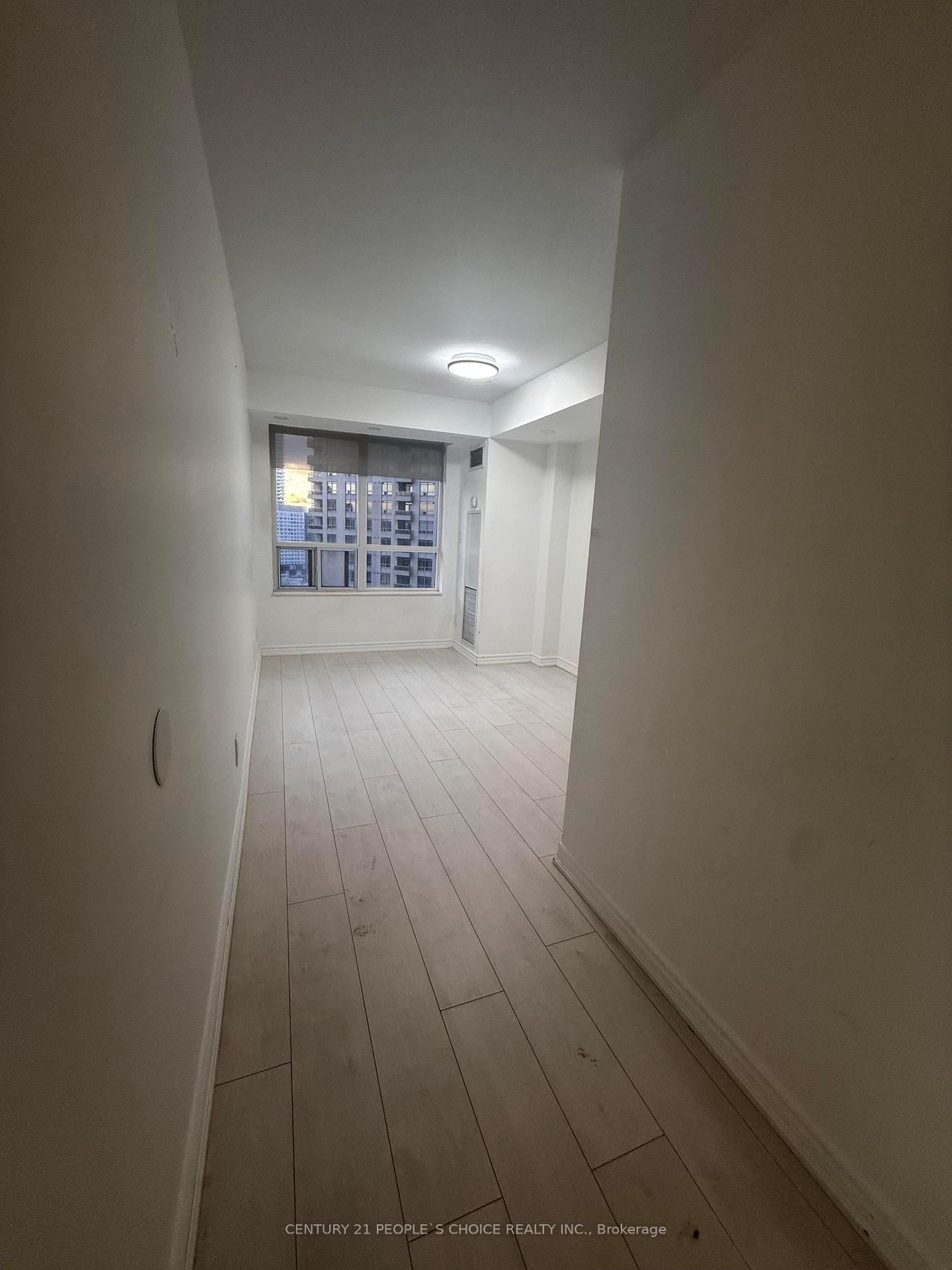 3880 Duke Of York Boulevard, Unit 1906 - Photo 8