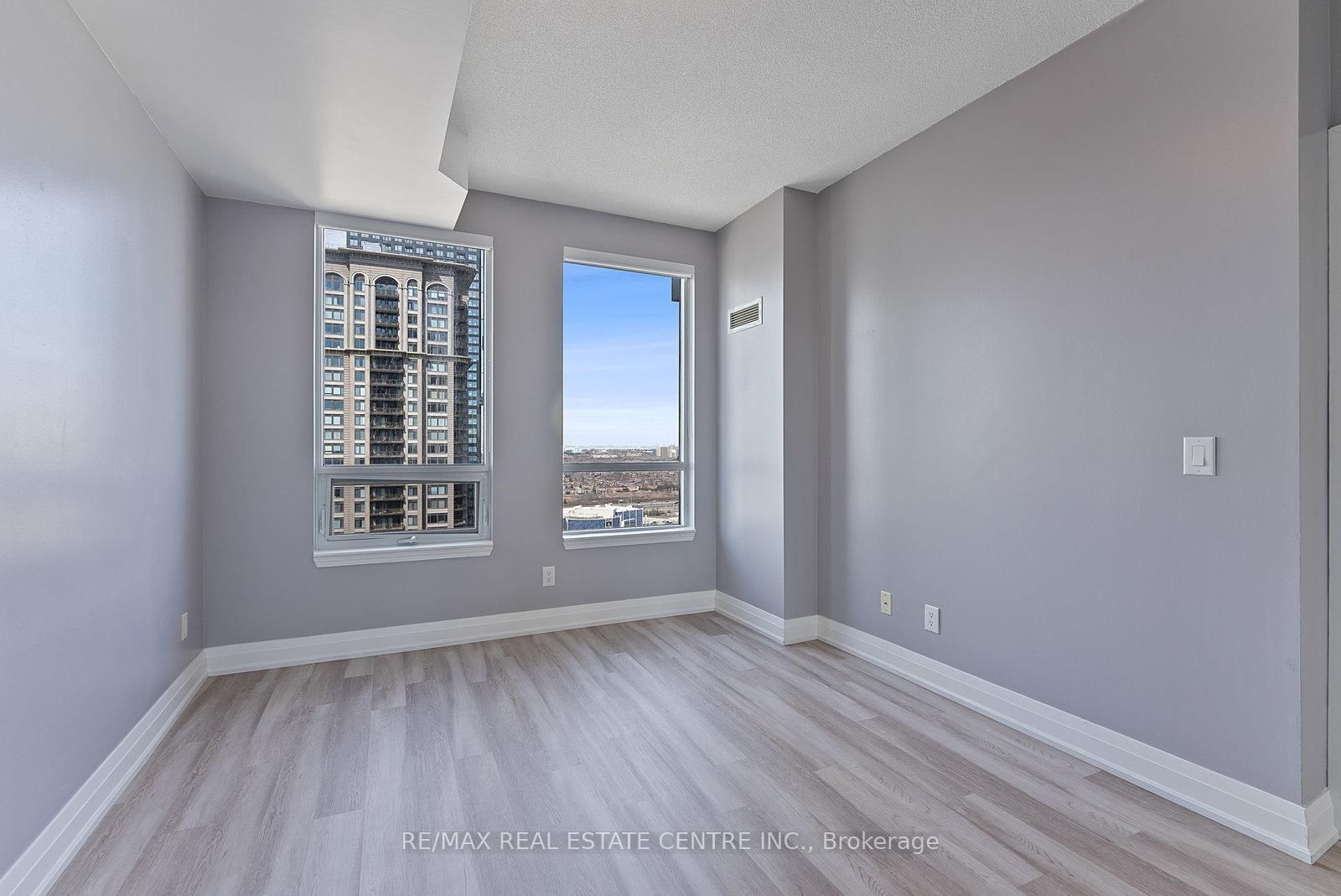 388 Prince Of Wales Drive, Unit 2605 - Photo 16