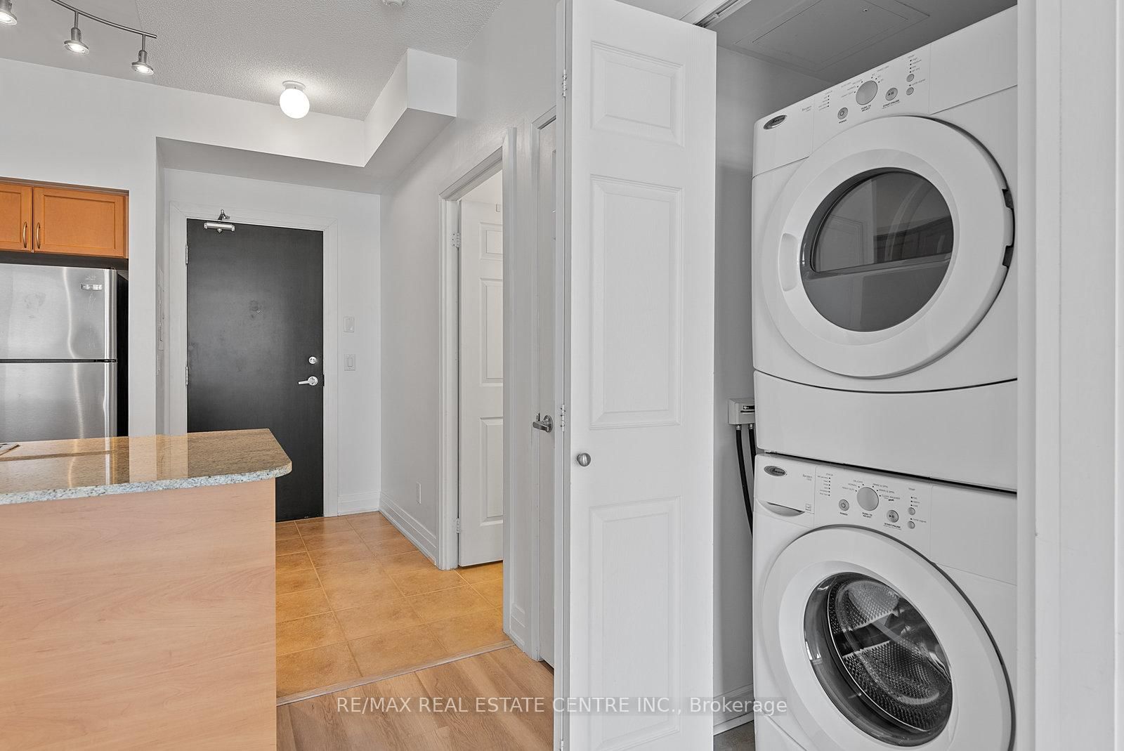 388 Prince Of Wales Drive, Unit 2605 - Photo 21