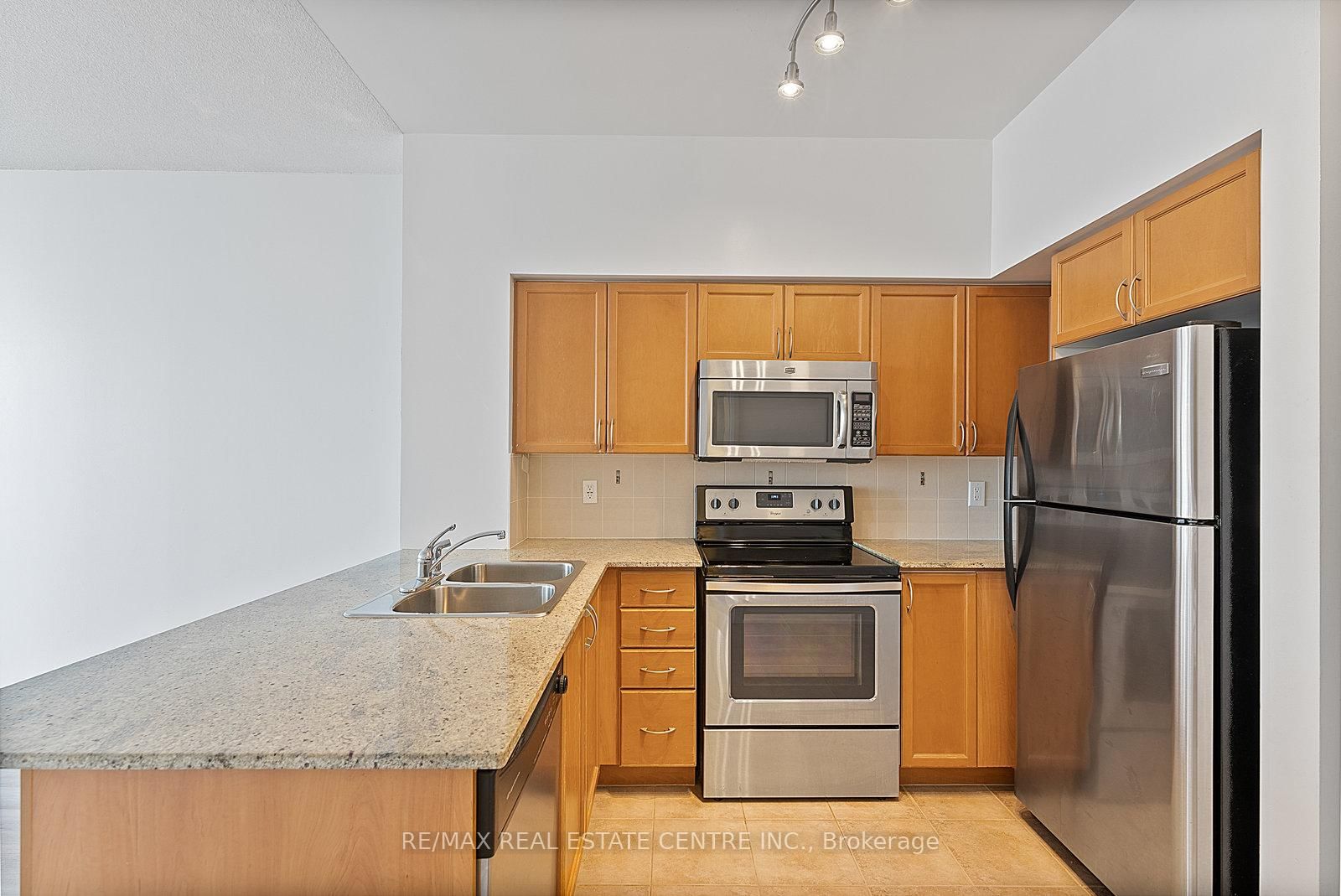 388 Prince Of Wales Drive, Unit 2605 - Photo 4