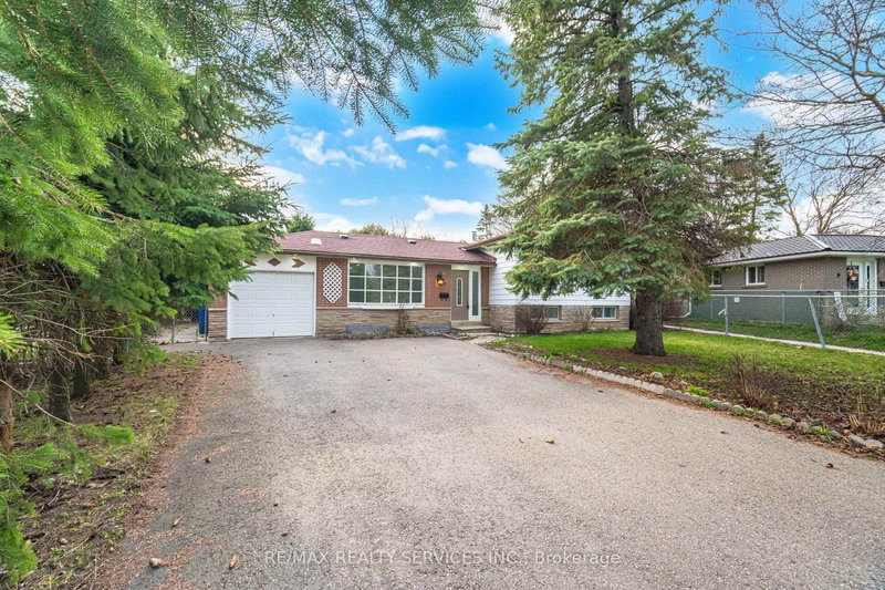 15 Lawrence Ave, Orangeville, L9W 1S5 | Image 3