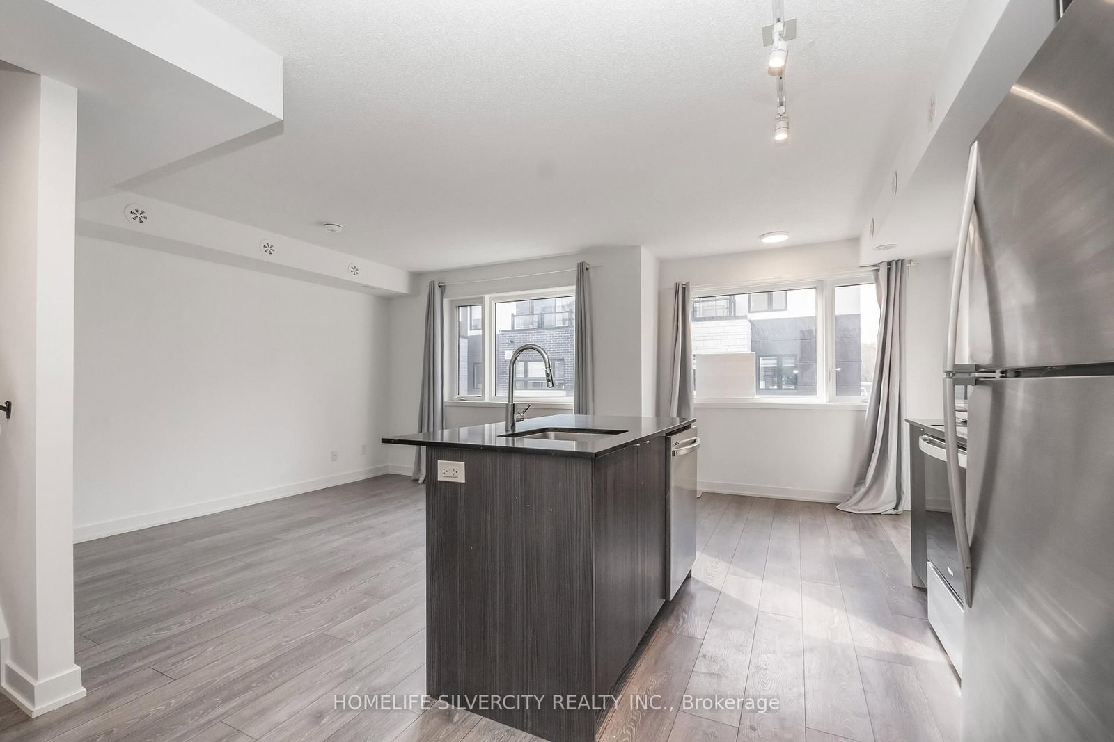 1131 Cooke Boulevard, Unit 712 - Photo 9