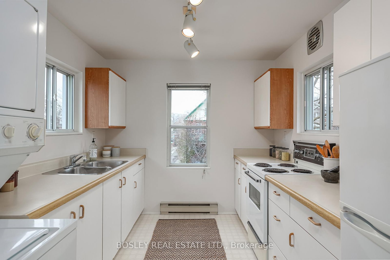 123 Grenadier Road - Photo 22