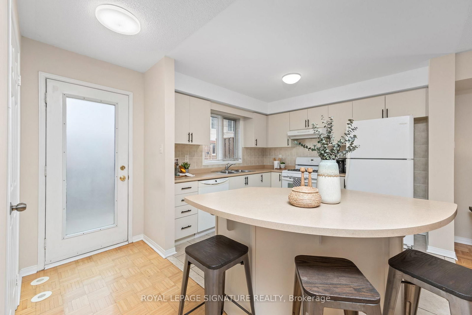 161 Thirteenth Street, Unit 10 - Photo 14
