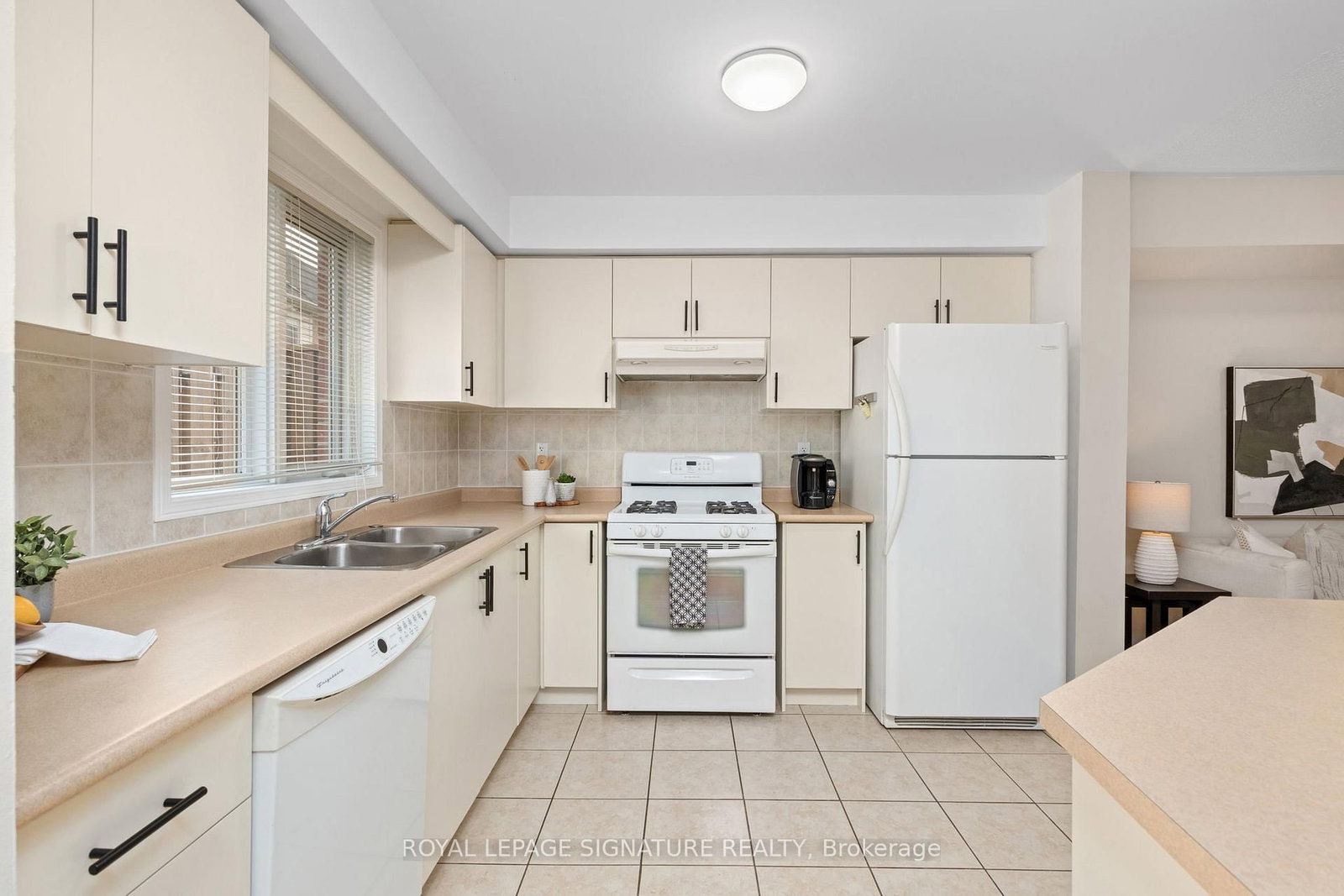 161 Thirteenth Street, Unit 10 - Photo 15