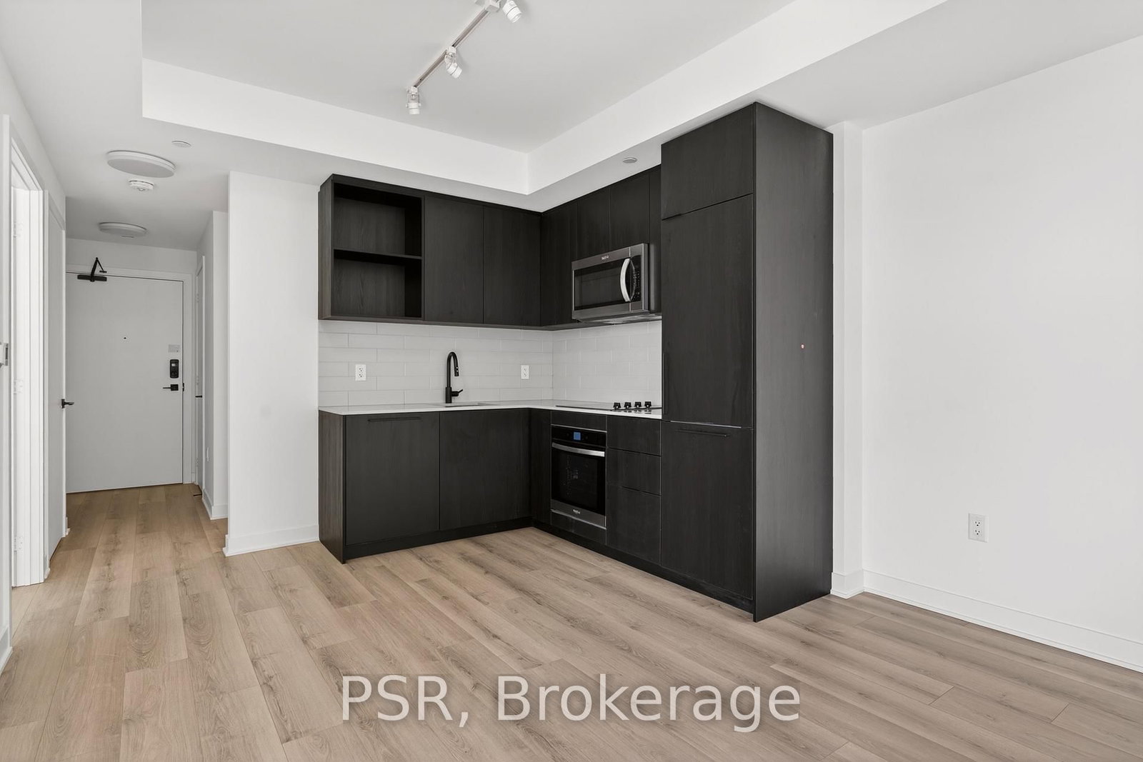 1185 Dupont Street N, Unit 502 - Photo 5