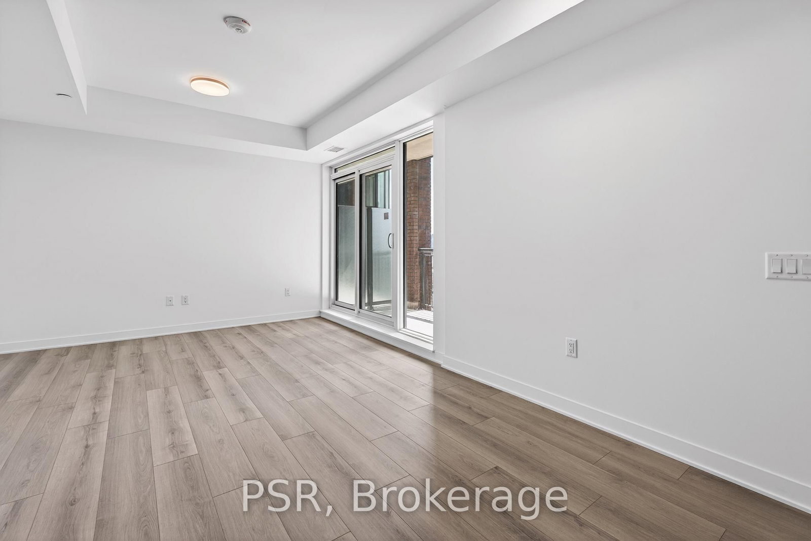 1185 Dupont Street N, Unit 502 - Photo 6