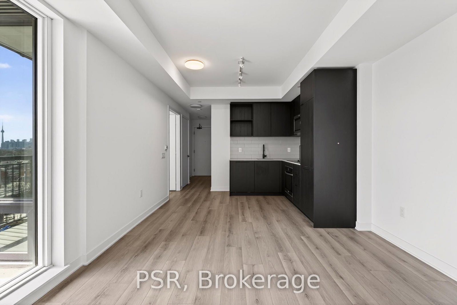 1185 Dupont Street N, Unit 502 - Photo 8