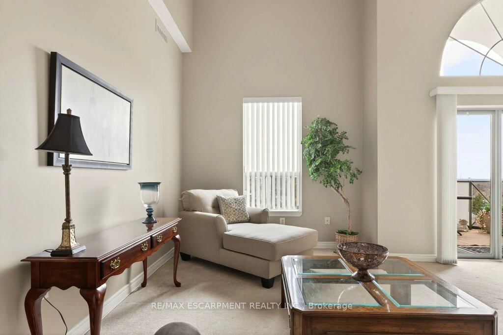 2085 Amherst Heights Drive, Unit PH8 - Photo 11