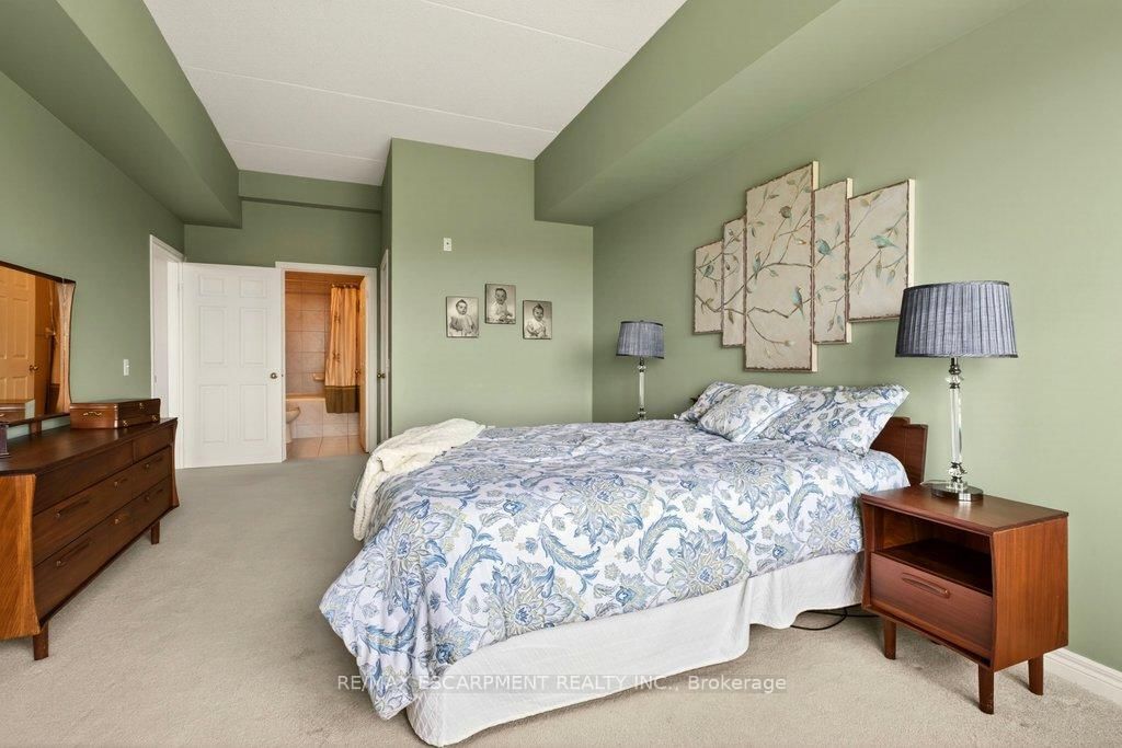 2085 Amherst Heights Drive, Unit PH8 - Photo 22