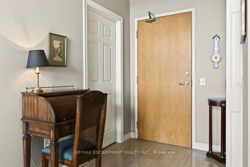2085 Amherst Heights Drive, Unit PH8 - Photo 6