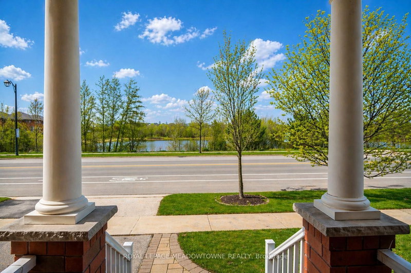 496 Savoline Blvd, Milton, L9T 7X3 | Image 2