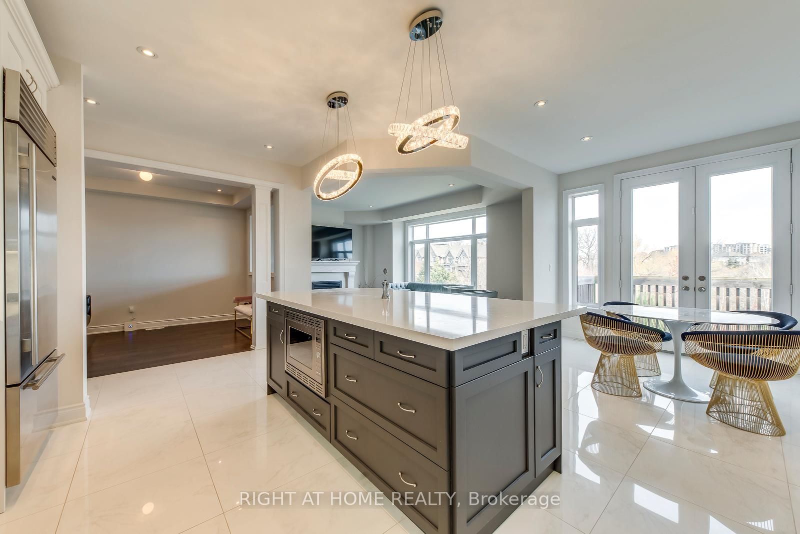 2441 Chateau Common - Photo 19